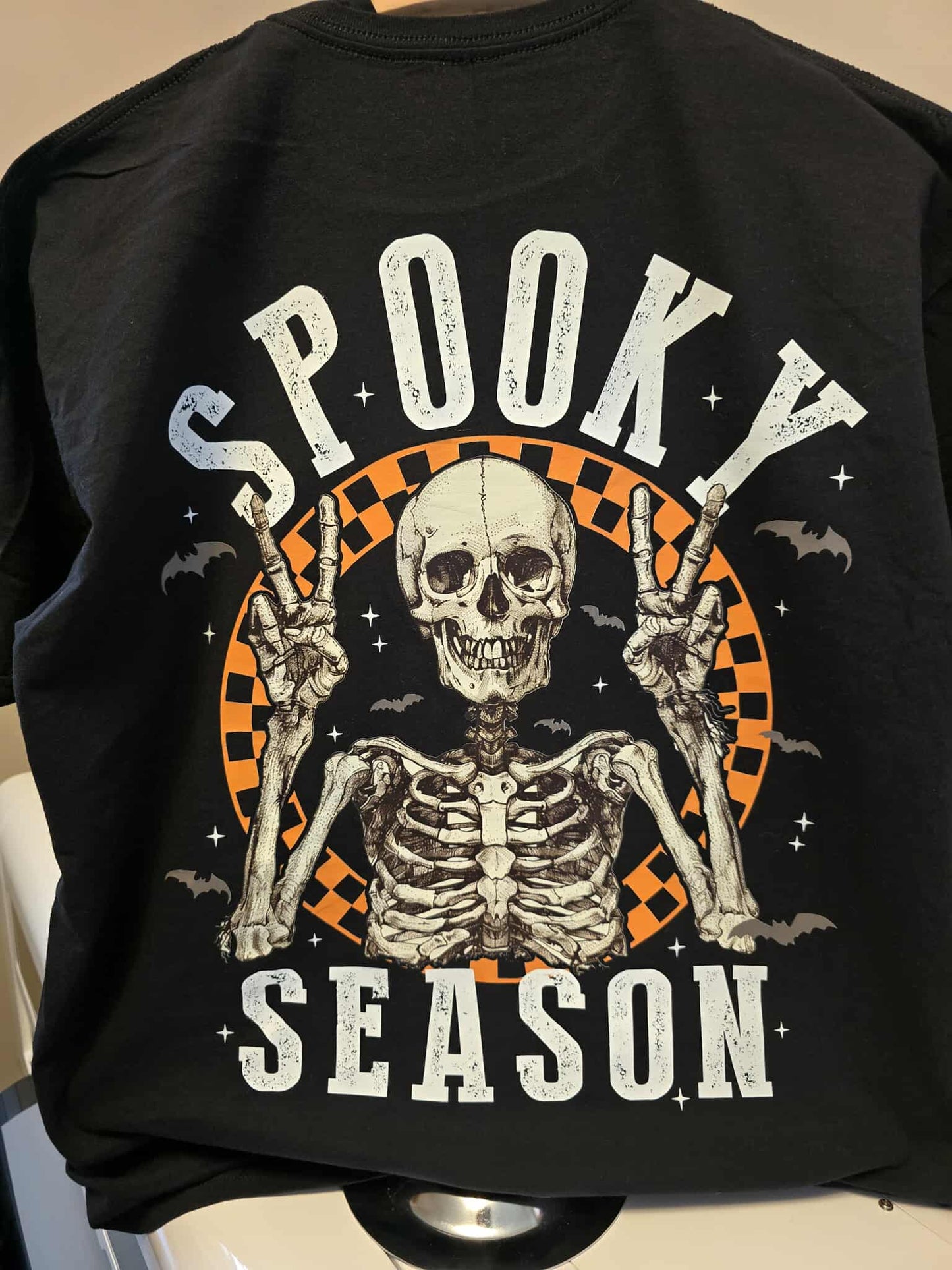 🦇 Spooky Season Skeleton T-Shirt – XL – Halloween Graphic Tee