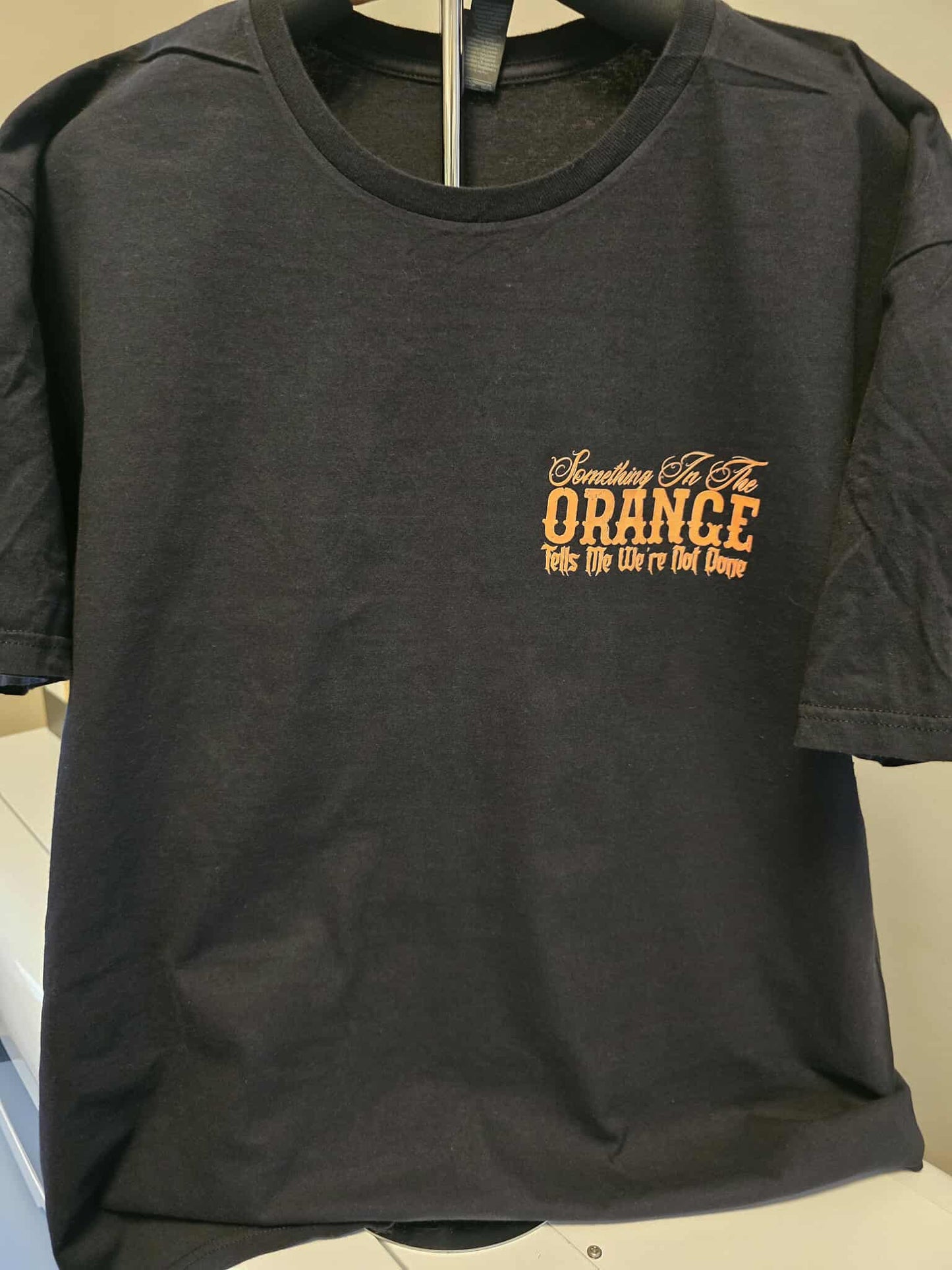 🎃 Something in the Orange Horror Movie T-Shirt – XL – Halloween Slasher Mashup