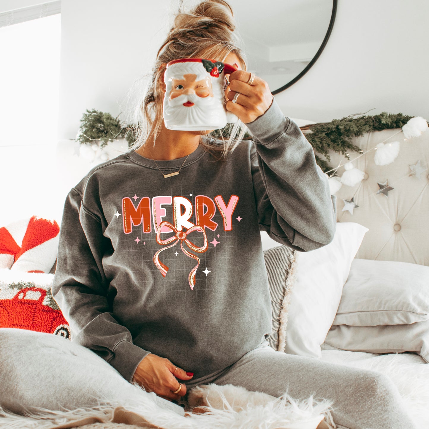 MERRY Christmas Sweatshirt πβ¨ Cozy Holiday Bow Crewneck π Winter Vibes