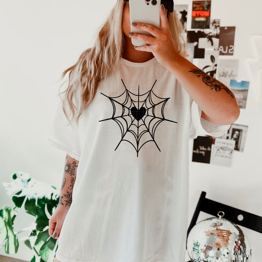 Heart Spider Web T-Shirt – Gothic Cute Halloween Graphic Tee