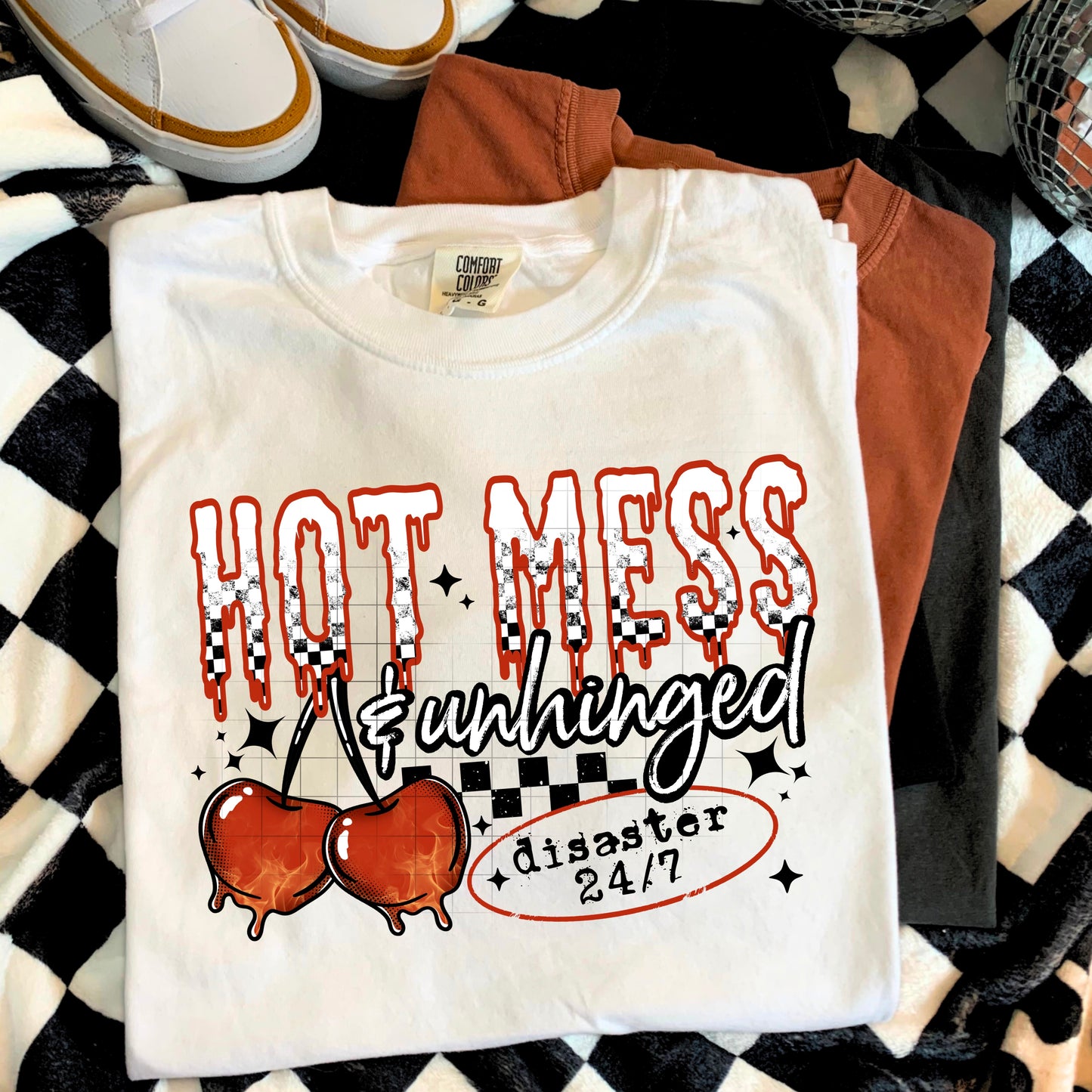 Hot Mess & Unhinged Sweatshirt – Funny Retro Graphic Pullover