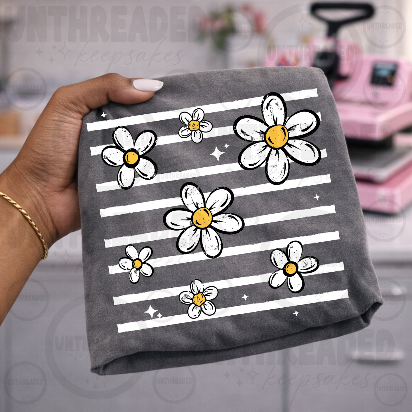 Smiley Daisy Striped Graphic T-Shirt