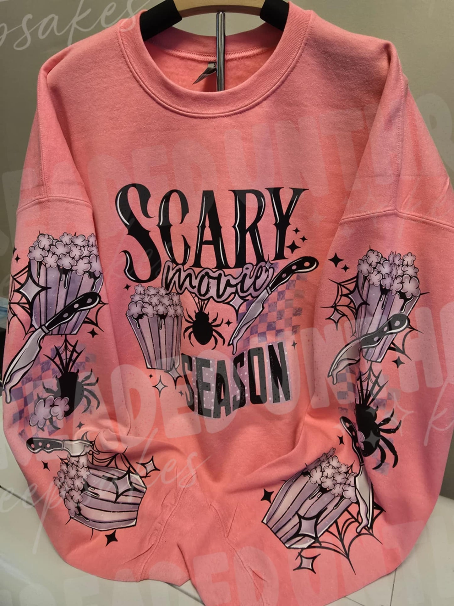 👻🍿 Scary Movie Season Hot Pink Sweatshirt – 2X