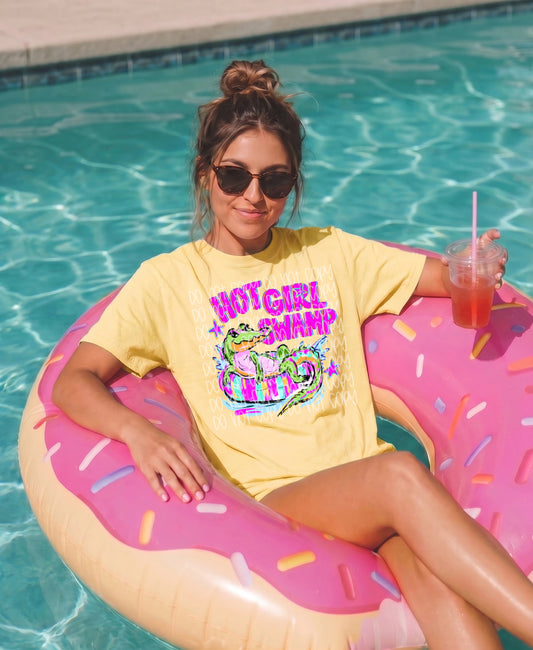 Hot Girl Swamp Summer Alligator Graphic T-Shirt | Funny Southern Summer Tee | Cute Gator Unisex Graphic Shirt
