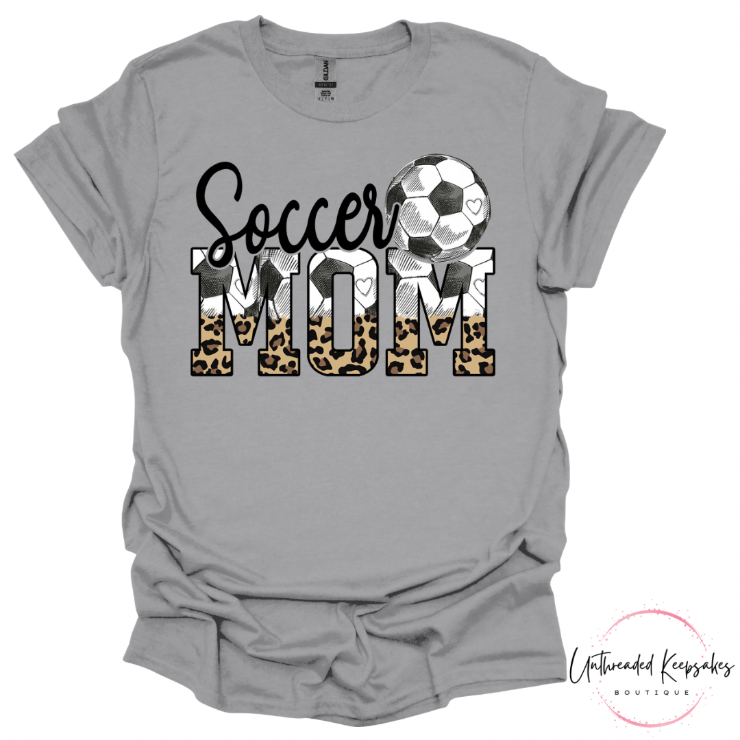 Sport mom graphic t-shirt