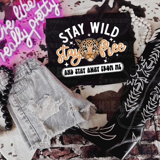 Stay Wild Stay Free Leopard Graphic Tee – Bold Statement Shirt