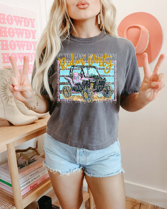 💖 Ridin’ Dirty Side-by-Side Tee | Girly UTV Graphic Shirt | Mud Riding Offroad Country Girl Tee | Cute ATV & SXS Lover Shirt 🌸🛞