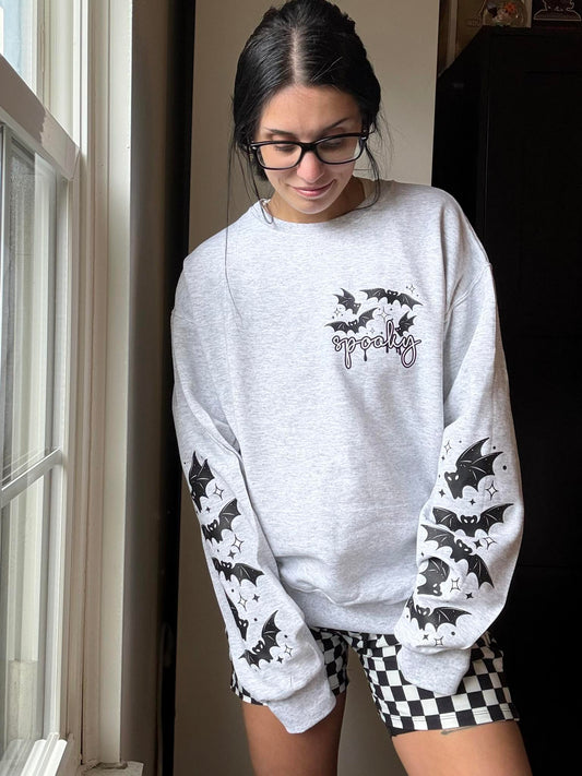 Spooky Bats & Sparkles” Sleeve Print Halloween Crewneck – Heather Gray