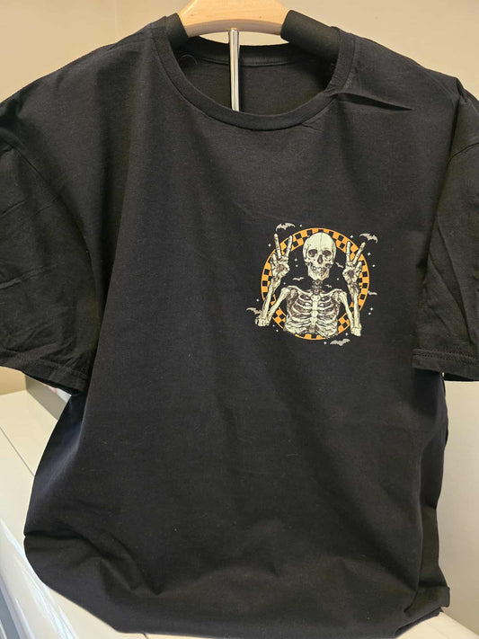 🦇 Spooky Season Skeleton T-Shirt – XL – Halloween Graphic Tee