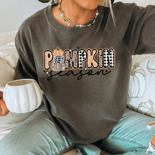 Pumpkin Season Graphic Sweatshirt – Cozy Fall Checkered Pumpkin Shirt
