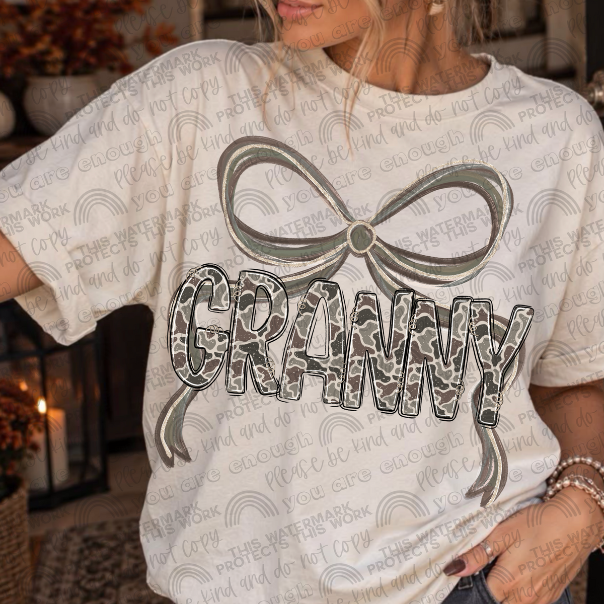 Granny camo bow tee