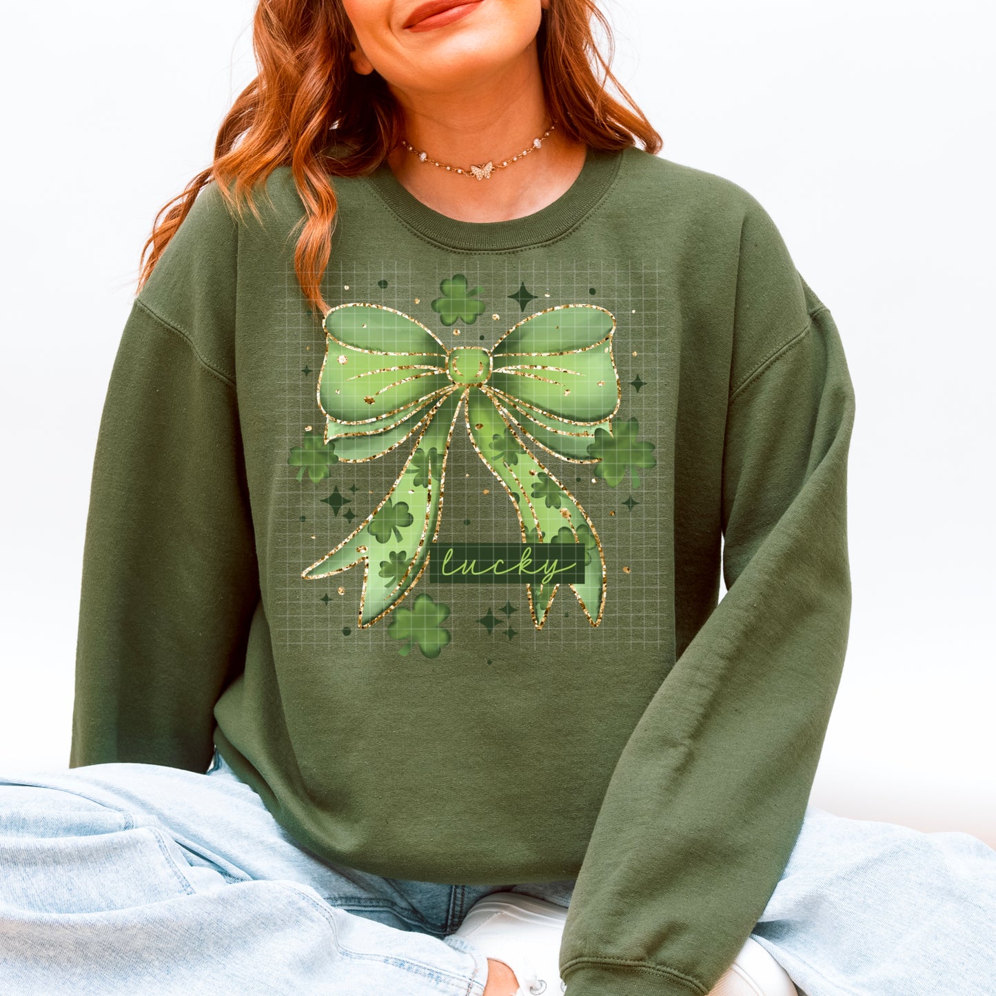 Lucky Bow Graphic Crewneck
