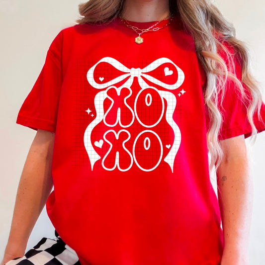 XOXO Bow Graphic Tee – Cute Valentine & Everyday Love Shirt