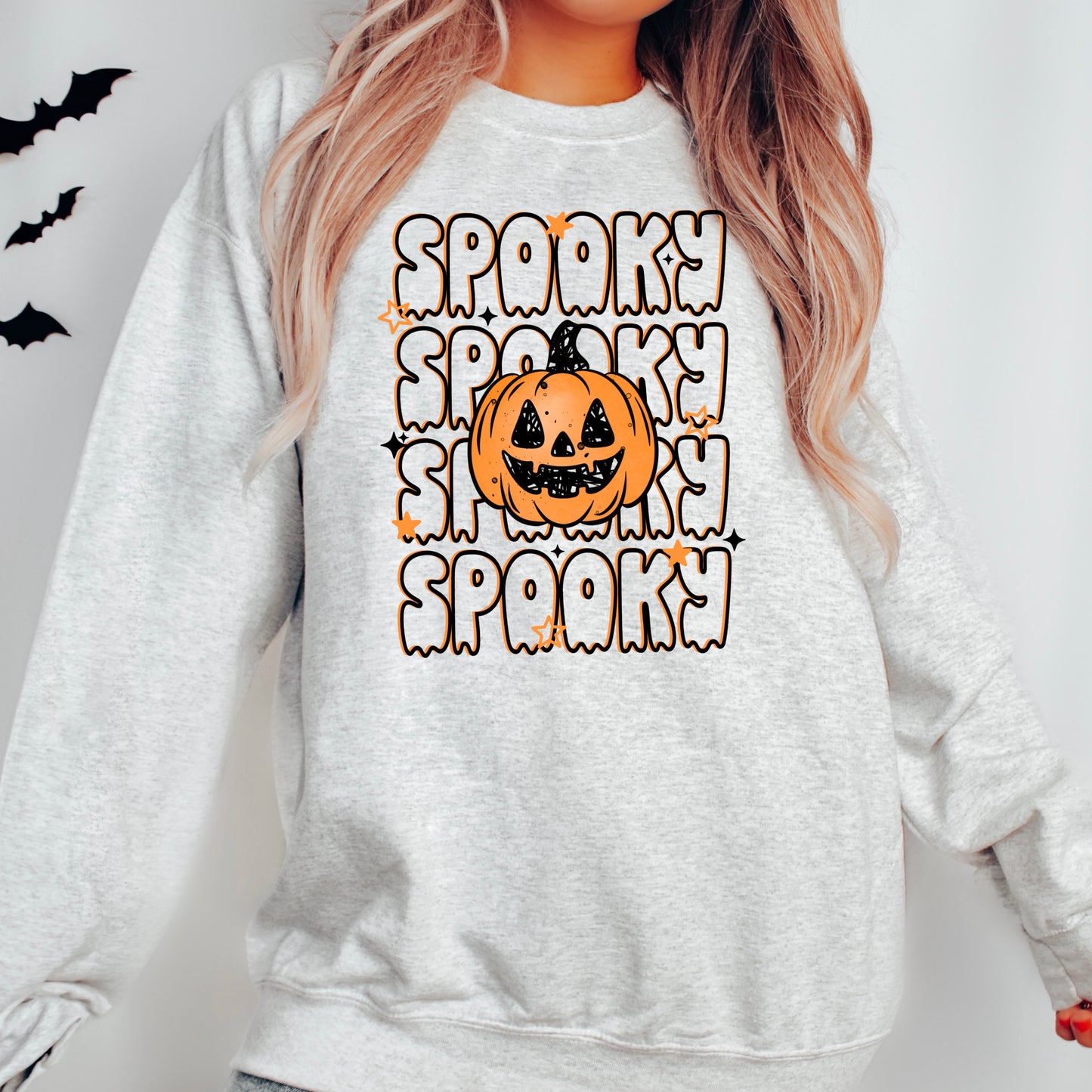 Spooky Pumpkin Halloween Sweatshirt | Cute Jack-O'-Lantern Graphic Crewneck | Spooky Season Pullover 🎃👻