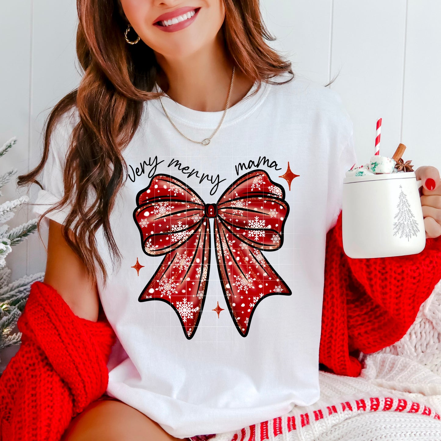 🎀 Very Merry Mama Christmas Bow Tee ✨🎄