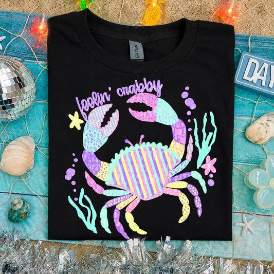🦀 Feelin’ Crabby Beach Tee | Pastel Crab Coastal Shirt | Cute Summer Ocean Graphic Tee | Preppy Seaside Vacation Shirt 🐚🌊