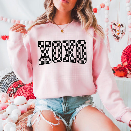 💗 XOXO Checkered Valentine Crewneck ✨