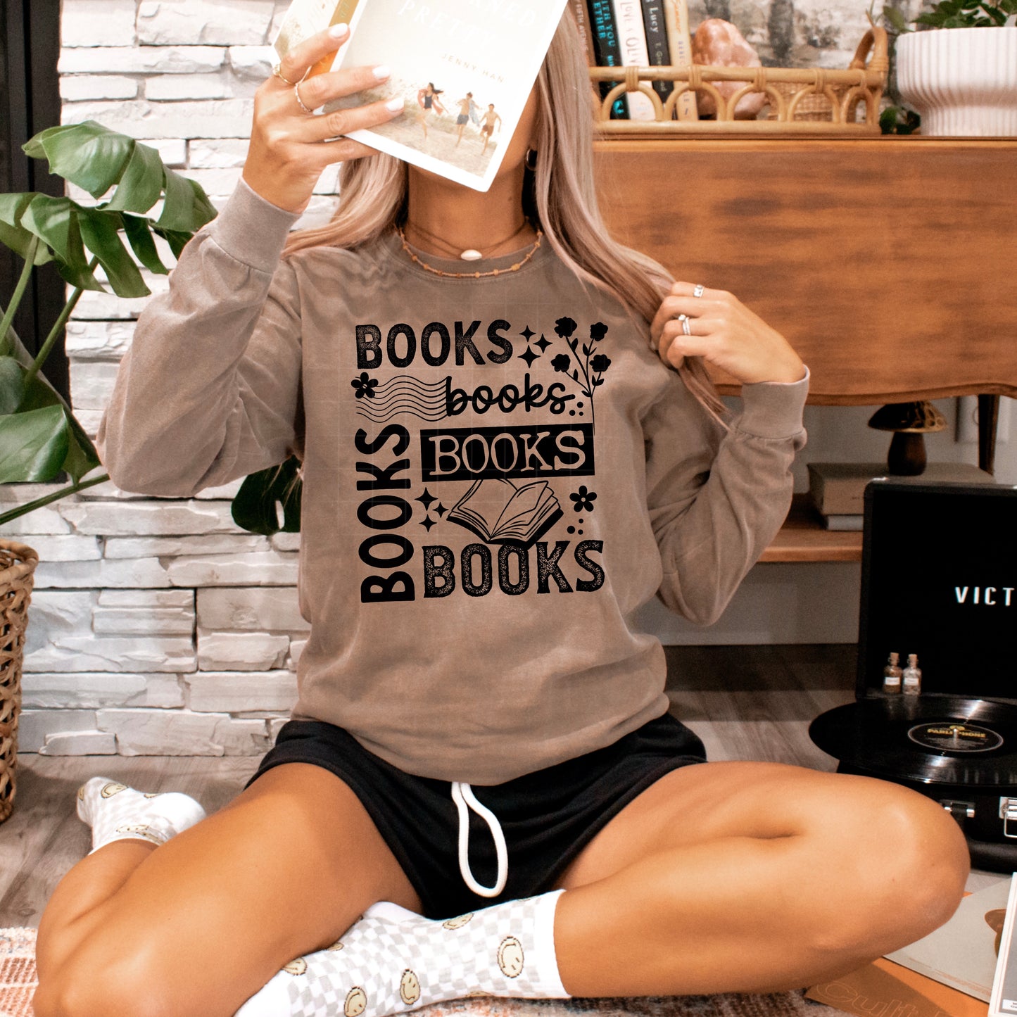 Books Books Books Shirt | Book Lover Graphic Tee | Retro Reader Shirt | Bibliophile Long Sleeve | Cozy Reading Shirt | Gift for Book Lovers | Bookworm Apparel 📚🤎✨