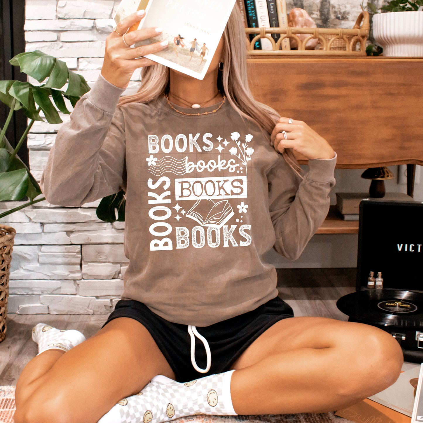 Books Books Books Shirt | Book Lover Graphic Tee | Retro Reader Shirt | Bibliophile Long Sleeve | Cozy Reading Shirt | Gift for Book Lovers | Bookworm Apparel 📚🤎✨
