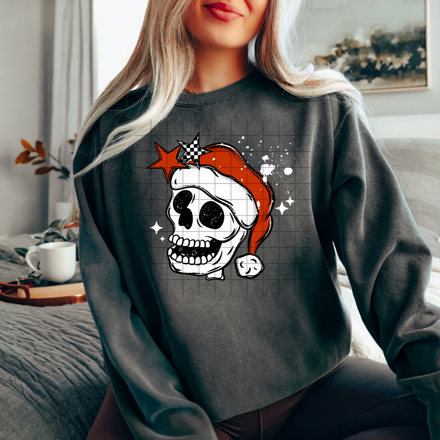Santa Skull Christmas Sweatshirt 💀🎄✨ Spooky Holiday Crewneck