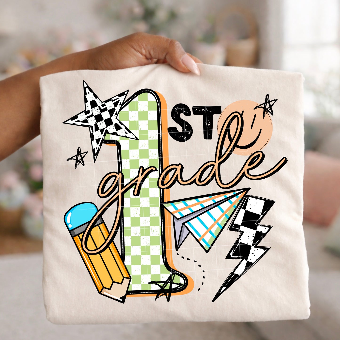 Hello Grade Teacher Shirt | Back to School Teacher Tee | Preschool Kindergarten First Second Third Fourth Fifth Grade Shirt | Cute School Graphic Tee ✏️🍎📚