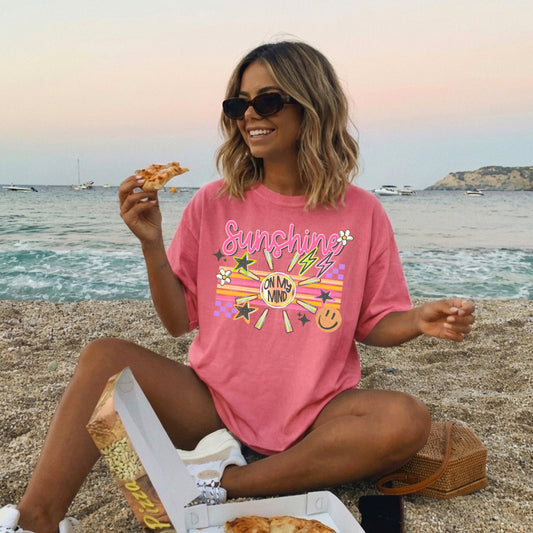 Sunshine On My Mind Graphic Tee | Retro Summer Beach Shirt | Colorful Sunshine T-Shirt ☀️