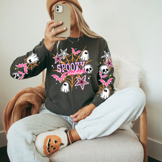 👻 Spooky Vibes Halloween Sweatshirt | Cute Ghost & Bat Crewneck | Trendy Fall Graphic Sweatshirt | Pink Halloween Aesthetic Pullover