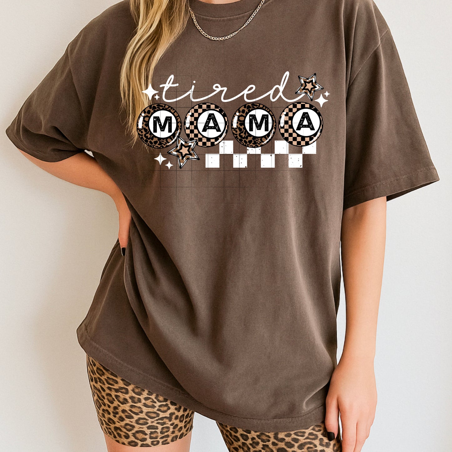 🤎 Tired Mama Checkered Tee ✨ – Cute Retro Mom Shirt