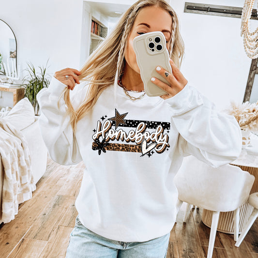 Homebody Sweatshirt | Cozy Homebody Crewneck | Introvert Graphic Sweatshirt | Leopard Print Cozy Pullover | Stay Home Sweatshirt | Comfy Fall Crewneck | Gift for Homebodies 🏡🤎✨