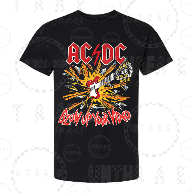 AC/DC Blow Up Your Video graphic T-shirt - size Small