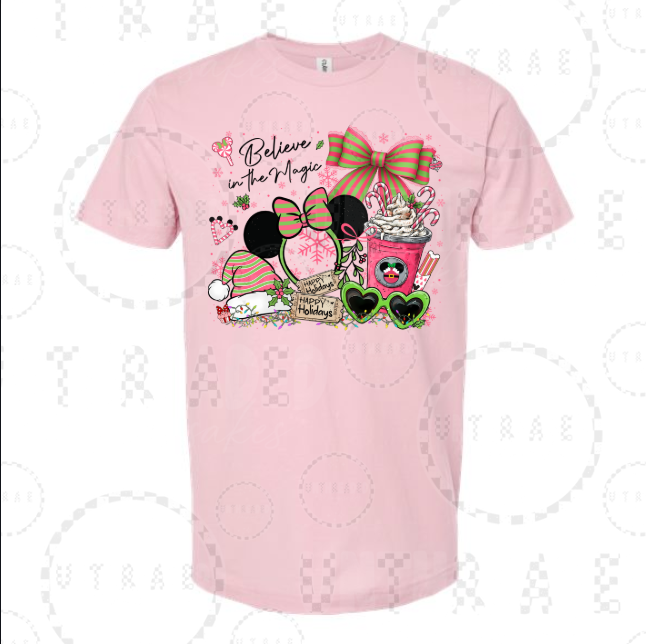 Believe in the Magic holiday graphic T-shirt - size Large