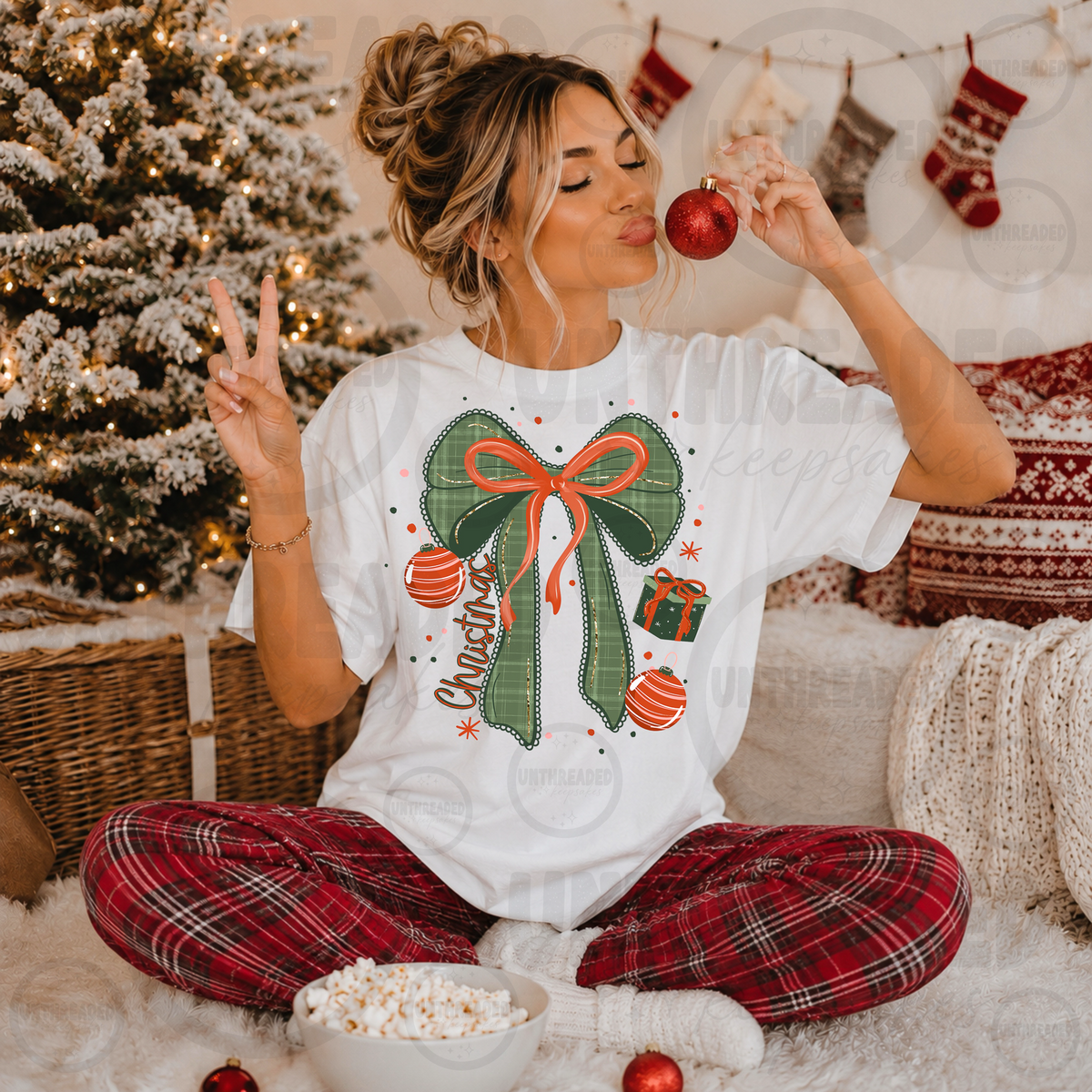 Christmas plaid bow holiday t-shirt