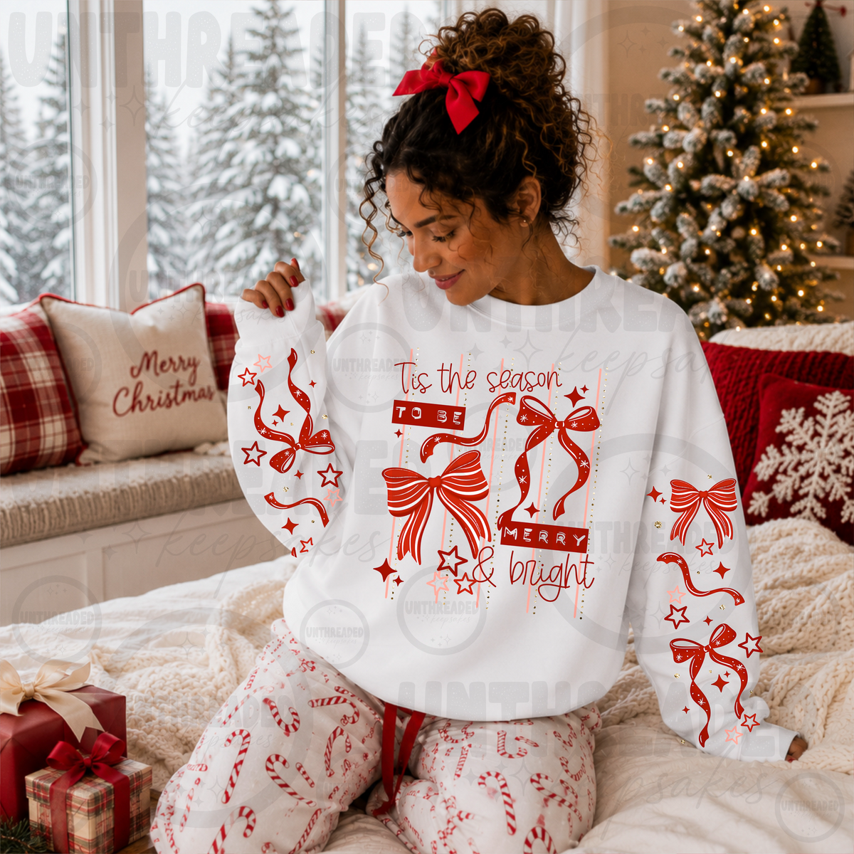 Tis the season to be merry and bright Christmas bow sleeve graphic crewneck